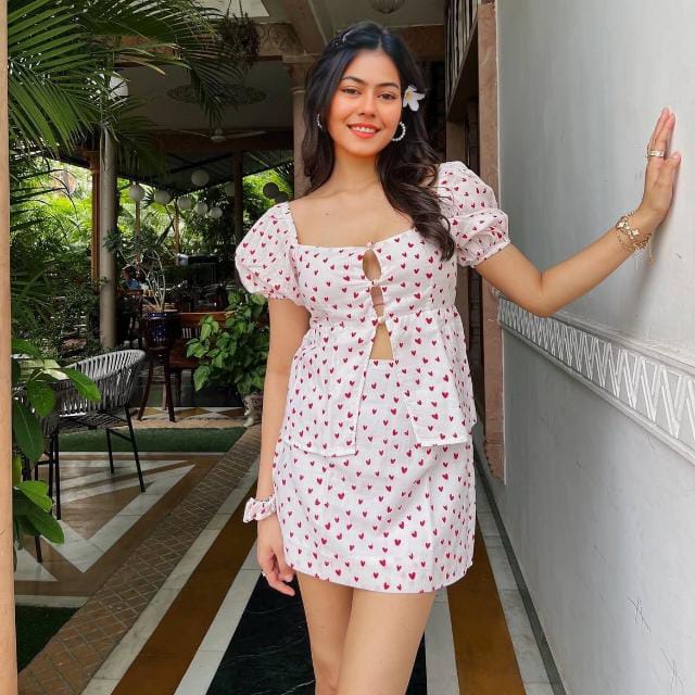Chennai Airhostess Escort Neha