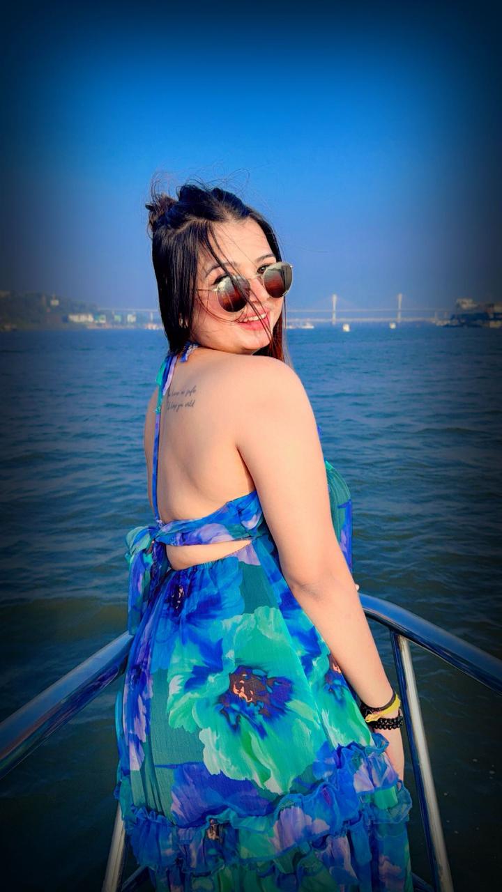Chennai Airhostess Escort Neha